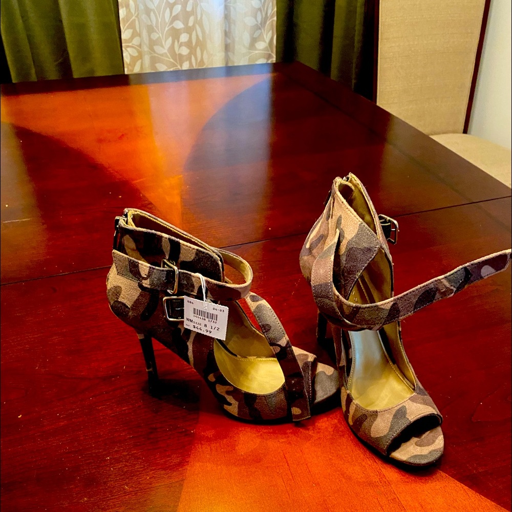 Christian Soriano Shoes